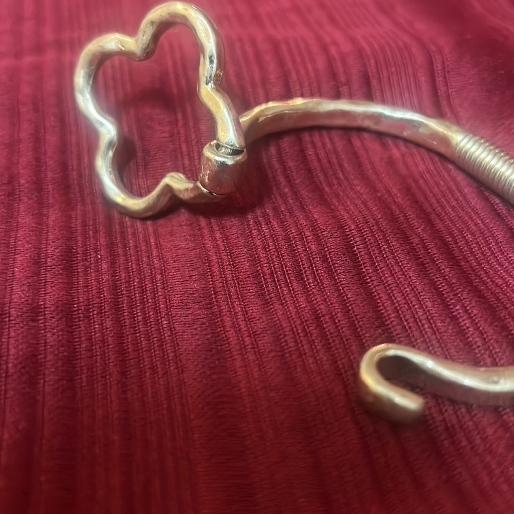 Retractable Bangle - image 4